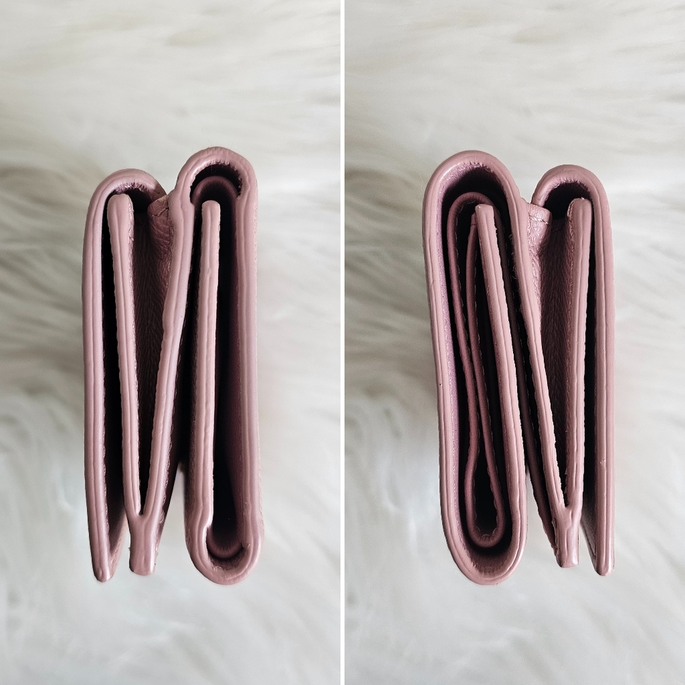 🩷 Dior Montaigne Wallet 🩷 - Picture 8 of 11
